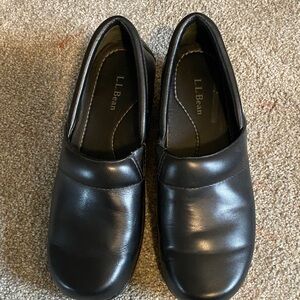 L.L. Bean Women's Black Leather Clog Style